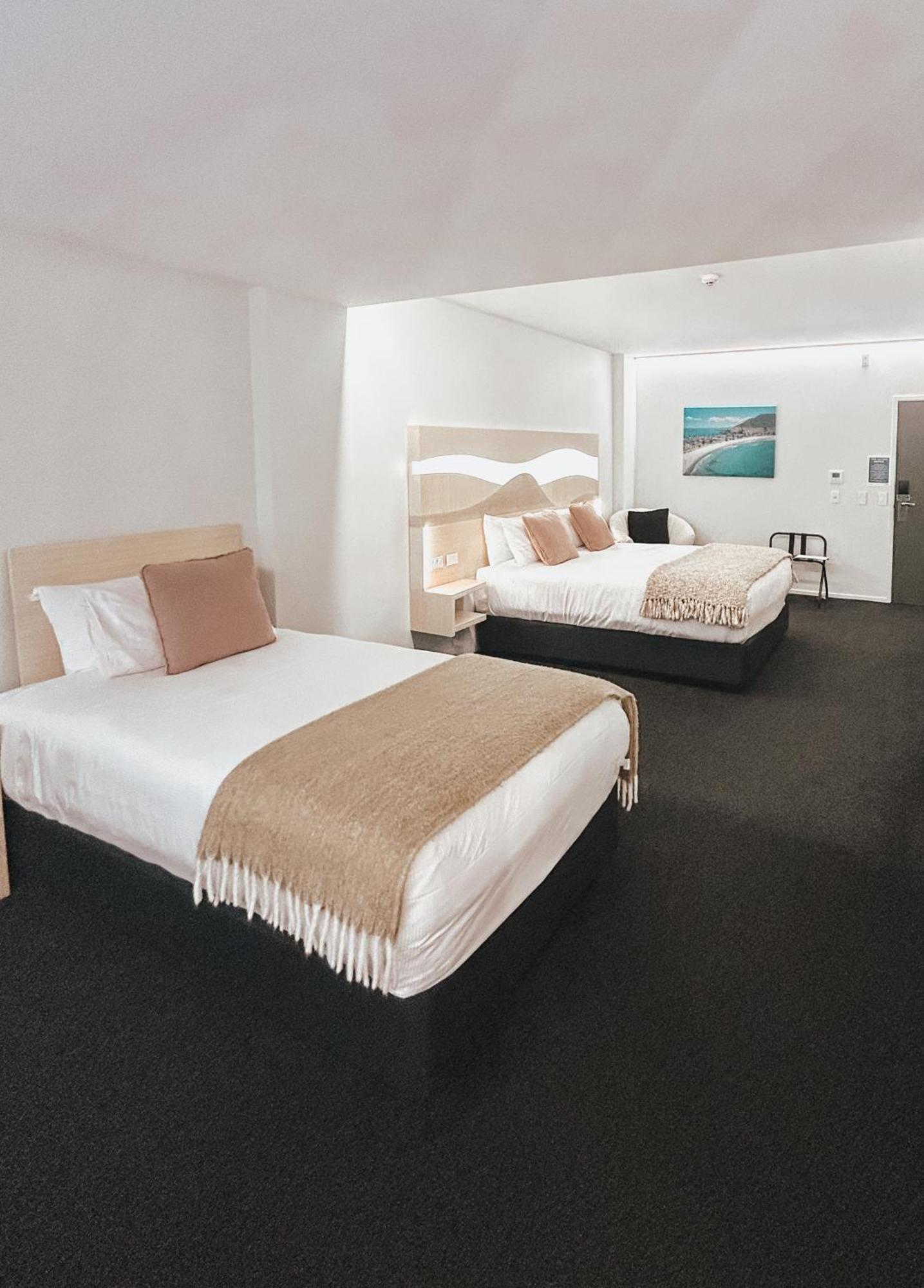 Cityside Hotel Tauranga Bagian luar foto